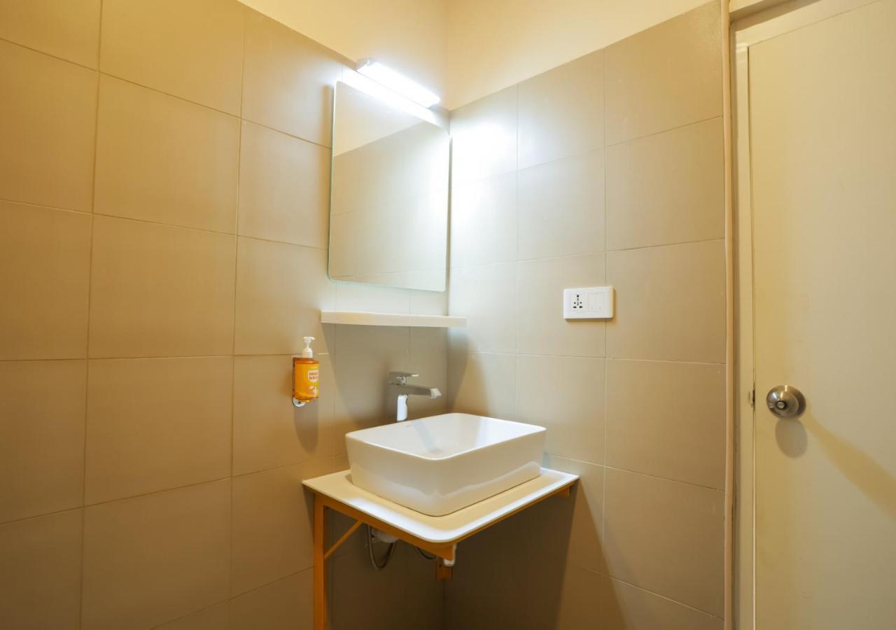 Bloom Hotel Koramangala Bangalore Buitenkant foto
